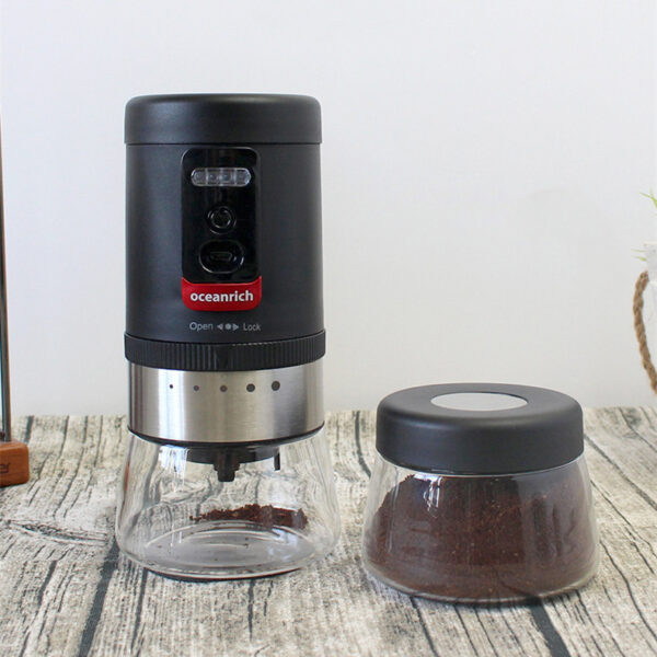 Fashion Simple And Portable Electric Coffee Grinder - Image 4