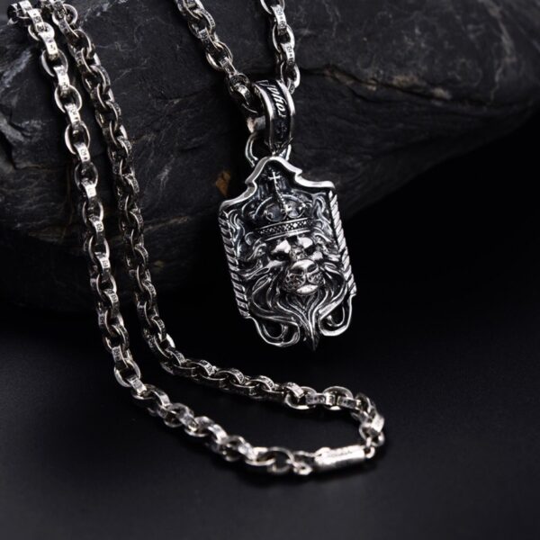 S925 Silver Dominant Lion Three Dimensional Hangtag Necklace - Image 2